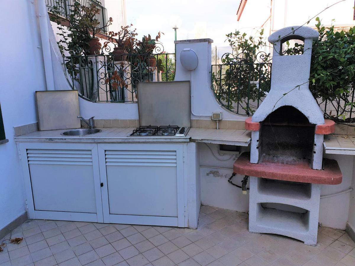 La Villa Fronte Spiaggia Bandiera Blu Sperlonga Bagian luar foto